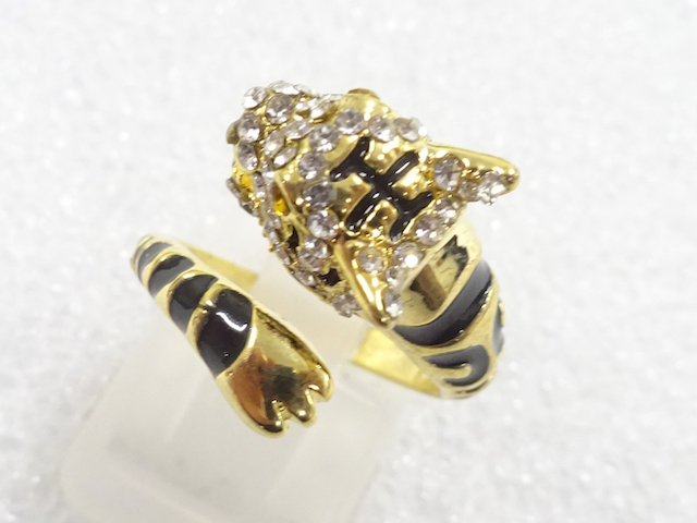 Japanese Kimono / Antique Accessories Metal